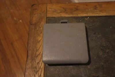  Portavasos Toyota Sienna 2000 01 02 03 1999 98 portavasos montaje asiento lateral bronceado  Foto 1 de 2