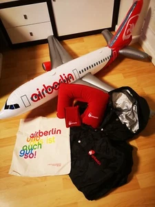 Air Berlin Set NEU Flugzeug Jacke Tasche Nackenkissen - Bild 1 von 7