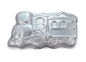 Kuchenform für Zug Lok geformt Geburtstagstorten - Aluminium - Made by Wilton - Bild 1 von 5