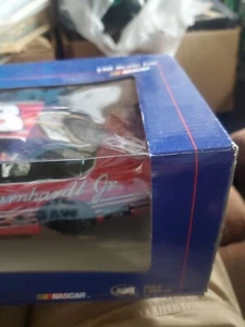 2004 Dale Earnhardt Jr #8 red 1/18 scale NASCAR Winner’s Circle vehicle - Picture 1 of 15