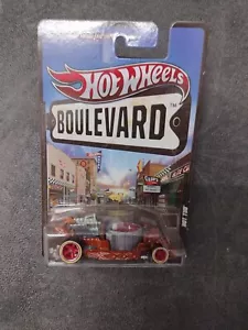 Hot Wheels Boulevard Show Rods Hot Tub Real Riders Die Cast Car - Picture 1 of 5