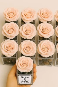 5pcs Custom Party Wedding Favors - Flower & Stone Box Favors - Picture 1 of 3