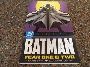 DC Finest Batman Year One & Two (Taschenbuch, brandneu) Frank Miller - Bild 1 von 6