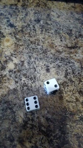 White Dice Fahrrad Motorrad Ventilschaftkappen - Bild 1 von 1