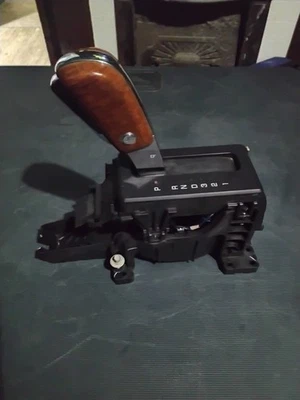 2007 Ford Expedition Transmission Gear Shifter Assembly Wood Grain 7L1P-7E034-A - Image 1 of 4