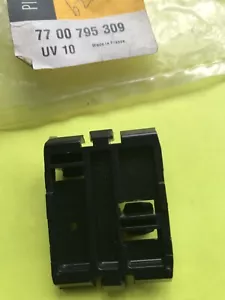 CLIPS DE MOLDEO RENAULT 21 89/05 >NEGRO N/S 7700795309 - Imagen 1 de 2