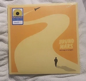 Bruno Mars Doo-wops & Hooligans (Walmart Exclusive Neon Yellow Vinyl) Sealed (A) - Picture 1 of 10