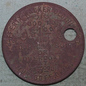 Ficha de ropa Muskogee Okla Lafferty Walker buena por $1,00 ~ ficha de buena suerte - Imagen 1 de 2