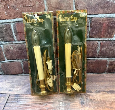 Juego de 2 Lámparas de Bienvenida Vela Eléctrica De Colección Tono Latón 9" con Interruptor 1997 Navidad Foto 1 de 3