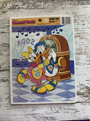 Walt Disney's Donald Daisy Duck 12 pc Golden Frame Tray Puzzle 18404-16 4510H-48 - Image 1 of 4