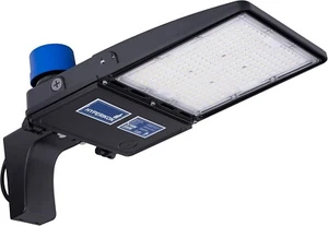 LED Pole / Area Light 18,000 Lumens 150W 5700K - Picture 1 of 6