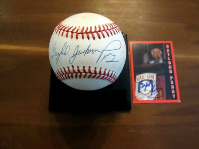 GAYLORD PERRY JACKSON HOF YANKEES GIANTS SIGNED AUTO OAL BASEBALL & CARD JSA - Image 1 of 4