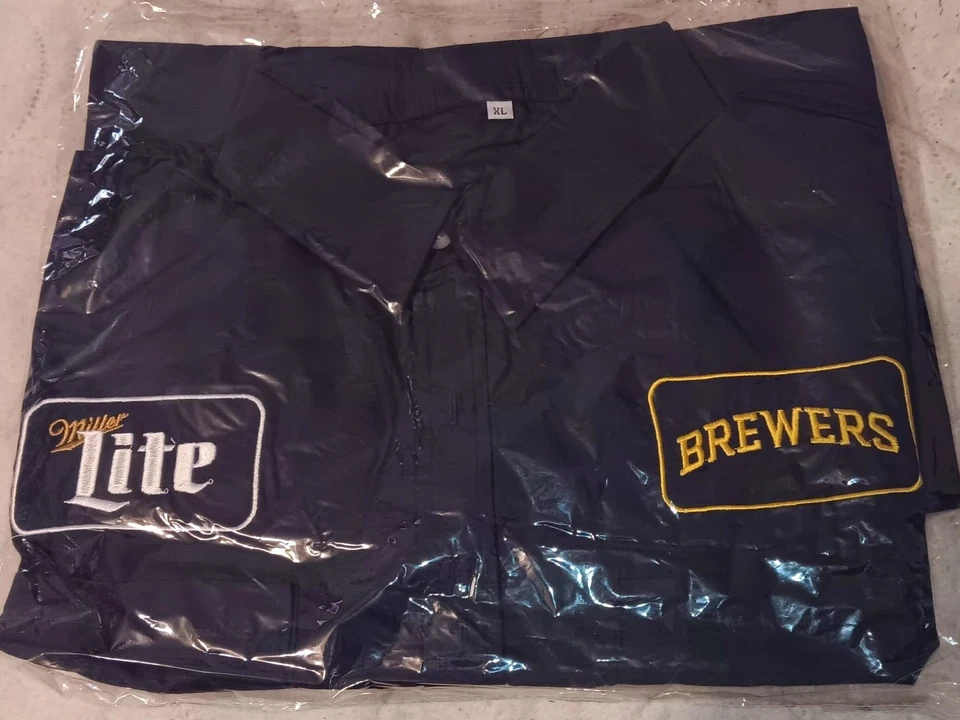2024 MILWAUKEE BREWERS BREWMASTER MILLER LITE SGA GIVEAWAY SZ MEDIUM - Image 1 of 1