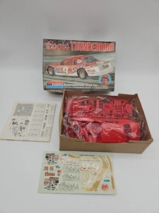 Monogram Thunderbird Bill Elliott Grand National 1/24 Model Kit 2244 NEU GEÖFFNET - Bild 1 von 13