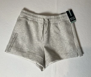 DSG Girls Mid Rise Sport Fleece Shorts - Large (14)  -Light Heather Grey - Picture 1 of 10