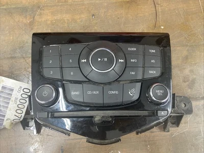 11-16 雪佛兰 CRUZE 音频控制 CD BEZEL 原始设备制造商 95914367 — 第 1/3 张图片