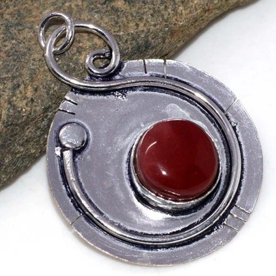 Colgante redondo étnico mocaita roja enchapado en plata 925 talla 1,7" GW Foto 1 de 3