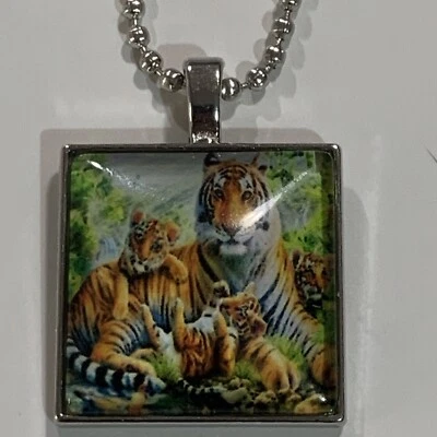"Collar colgante de plata cabujón de vidrio cuadrado de 1"" retrato de familia de tigres 22"" regalo" Foto 1 de 2