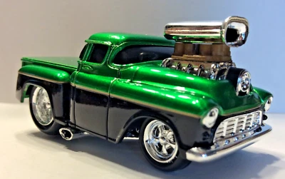 MUSCLE MACHINES 1955 CHEVY PICAPE 1/64 55 CHEVROLET - - Imagem 1 de 4