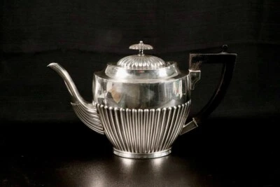 Antigua tetera plateada Daniel & Arter principios de 1900 D&A EPEM Foto 1 de 4