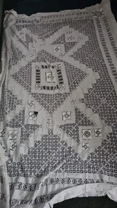 VINTAGE HAND EMBROIDERED Huge LINEN CREAM WHITE TABLE CLOTH 83 In By 98 Inches - Picture 1 of 1