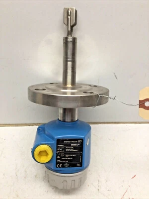 Endress + Hauser Liquiphant M FTL51-PAC2DB6E5A, 8.2 V DC, 1 1/2 BLRF 150LB B16.5 - Image 1 of 4