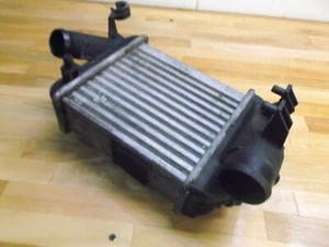 Refrigerador de aire de carga izquierdo Audi A4 B6 2.5 TDI 8E0145805P - Imagen 1 de 1