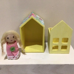 Little FIGGYS  Wooden Doll With House Handmade And Painted. - Picture 1 of 3