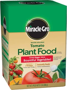 Miracle-Gro Water Soluble Tomato Plant Food - Picture 1 of 12