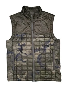 The North Face Herren ThermoBall Remix Weste Black Ink Green Camo/Black Ink Green - Bild 1 von 10
