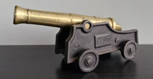 Brass & Cast Iron 1796 Cannon Ornament ( 1.2kg ) 8" X 3" approx - Picture 1 of 8