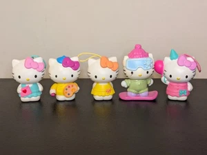 Hello Kitty 2011 Spielzeug Behälter Konvolut 5 McDonalds Figuren - Bild 1 von 2
