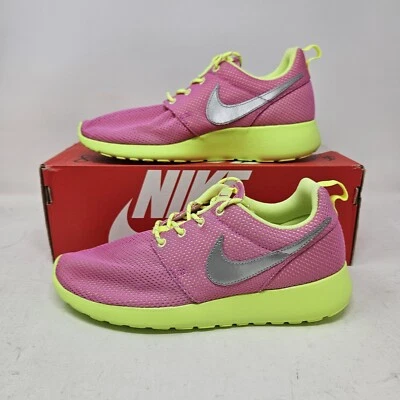 Nike Rosher Run (GS) para jóvenes rosa/voltio (599729-501) - talla 6,5 años Foto 1 de 4