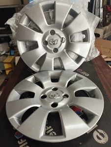 TOYOTA YARIS DAL 2006 AL 2011 - SET 4 COPPE BORCHIA RUOTA (DISCO 15") C/ANELLO - Imagen 1 de 5