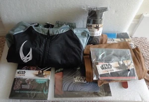 STAR WARS MANDALORIAN CULTUREFLY GALAXY BOX LOT WINDBRAKER MESSENGER BAG - Picture 1 of 12