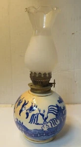 Vintage Blue Willow Oil Lamp & Chimney - Picture 1 of 9
