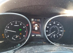 2017-2018 Santa Fe OE Speedometer Gauge Cluster 83K Miles Hyundai - Picture 1 of 4