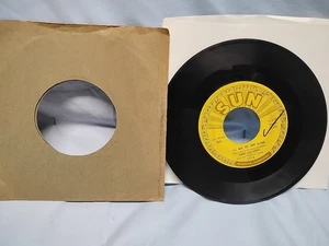 Jerry Lee Lewis I’ll Sail My Ship Alone / It Hurt Me So 45 RPM Sun 312-A 1958 - Imagen 1 de 3