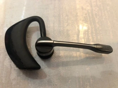 Plantronics Voyager Pro BOOM Bluetooth headset wireless earphone RIGHT EAR ONLY - Image 1 of 4