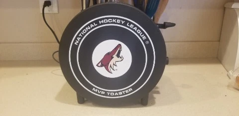 NHL PROTOAST MVP-ARIZONA COYOTES LOGO 2 SLICE COOL TOUCH TOASTER~BLACK PUCK Cover