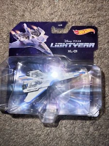 Hot Wheels Disney Pixar Lightyear  Die-cast XL-01 Model - New in package - Picture 1 of 6