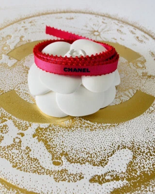 chanel ribbon  - Image 1 of 4