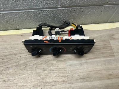 INTERRUPTOR DE CONTROL DE CLIMA CALEFACCIÓN AIRE ACONDICIONADO DELANTERO FORD F150 F250 OEM 97-03 Foto 1 de 4