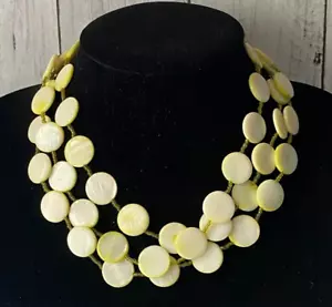 Gorgeous Vintage EAST Light Green Mother of Pear Necklace Short Style 19cm  - Picture 1 of 7