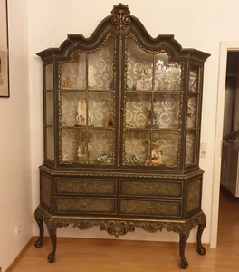 vitrine - Bild 1 von 8