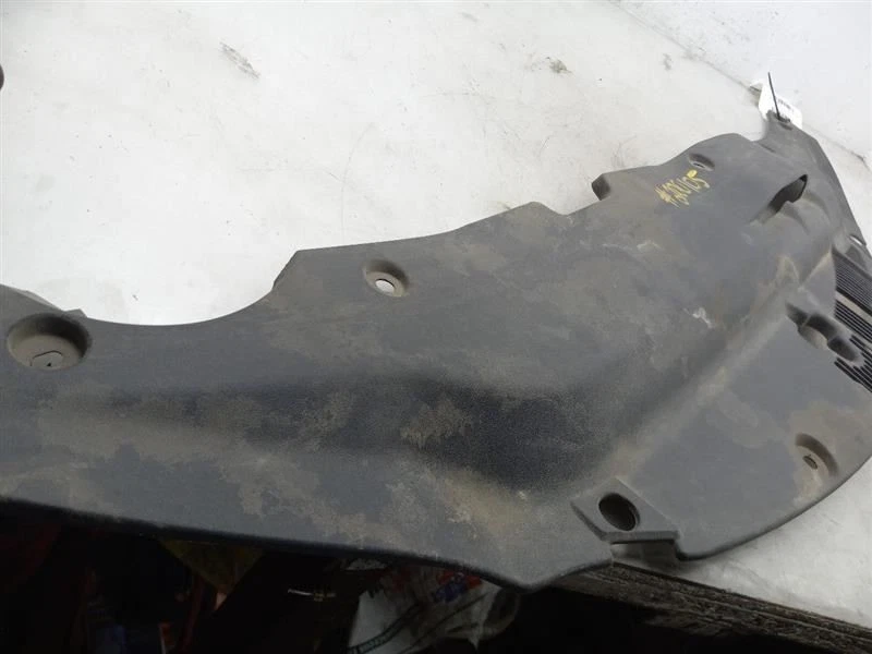 2007 LEXUS ES350 3.5L 6CYL RADIATOR CORE SUPPORT COVER  - Image 1 of 4