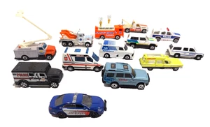 13 Truck Lot Mix Vintage 1980s Matchbox Ford Fire Rescue Tow Police Ambulance - Picture 1 of 12