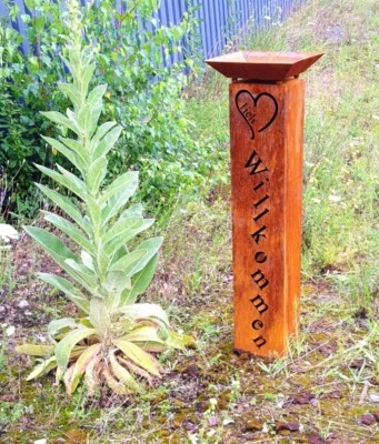 Edelrost Säule Herzlich Willkommen Rostsäule mit/ohne Schale Metall Gartensäule - Bild 1 von 4