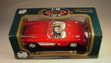 1957 Corvette diecast metal Car 1:18 Red Convertible MIB Road Tough Chevrolet