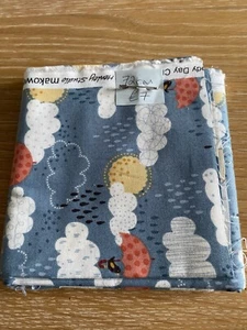Makower 100% Cotton Fabric Windy Day Clouds Grey - Picture 1 of 3
